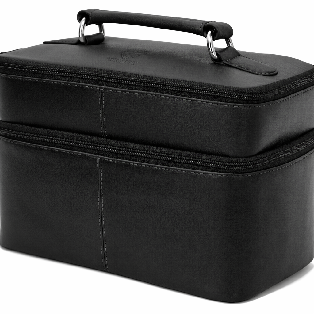 GERMANUS Handgemachte Kosmetiktasche Ina, Kosmetikkoffer und Kulturtasche aus dickem Leder (Schwarz)